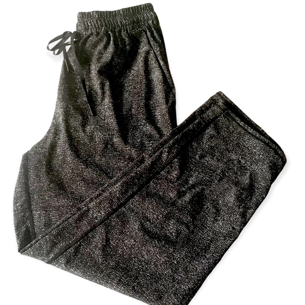 Lululemon Cropped Athletic Pants